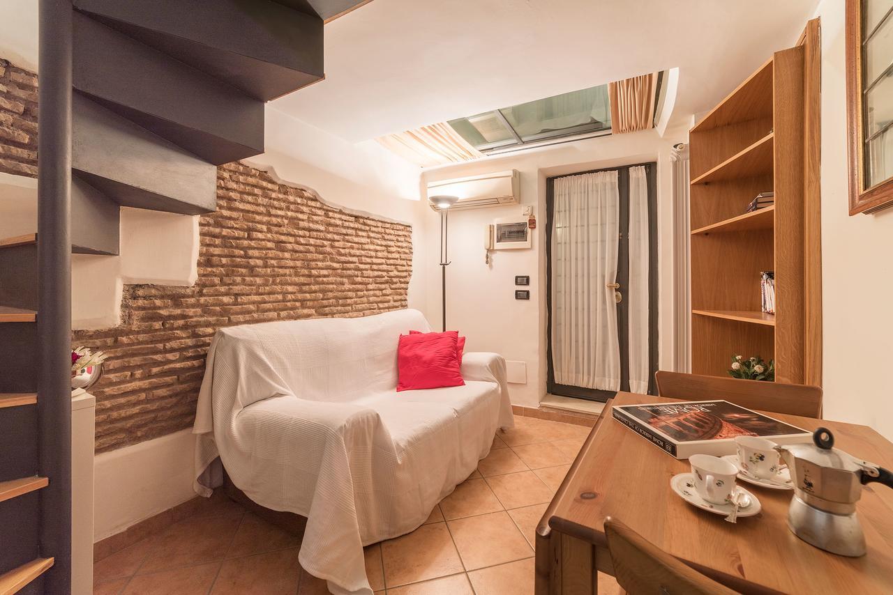 Sweet Little Suite Near Pantheon Rzym Zewnętrze zdjęcie