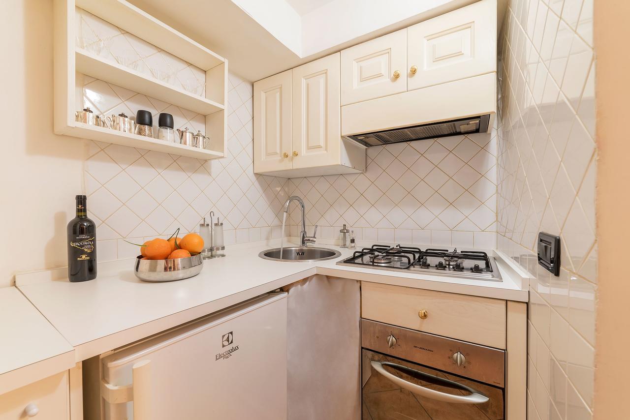 Sweet Little Suite Near Pantheon Rzym Zewnętrze zdjęcie