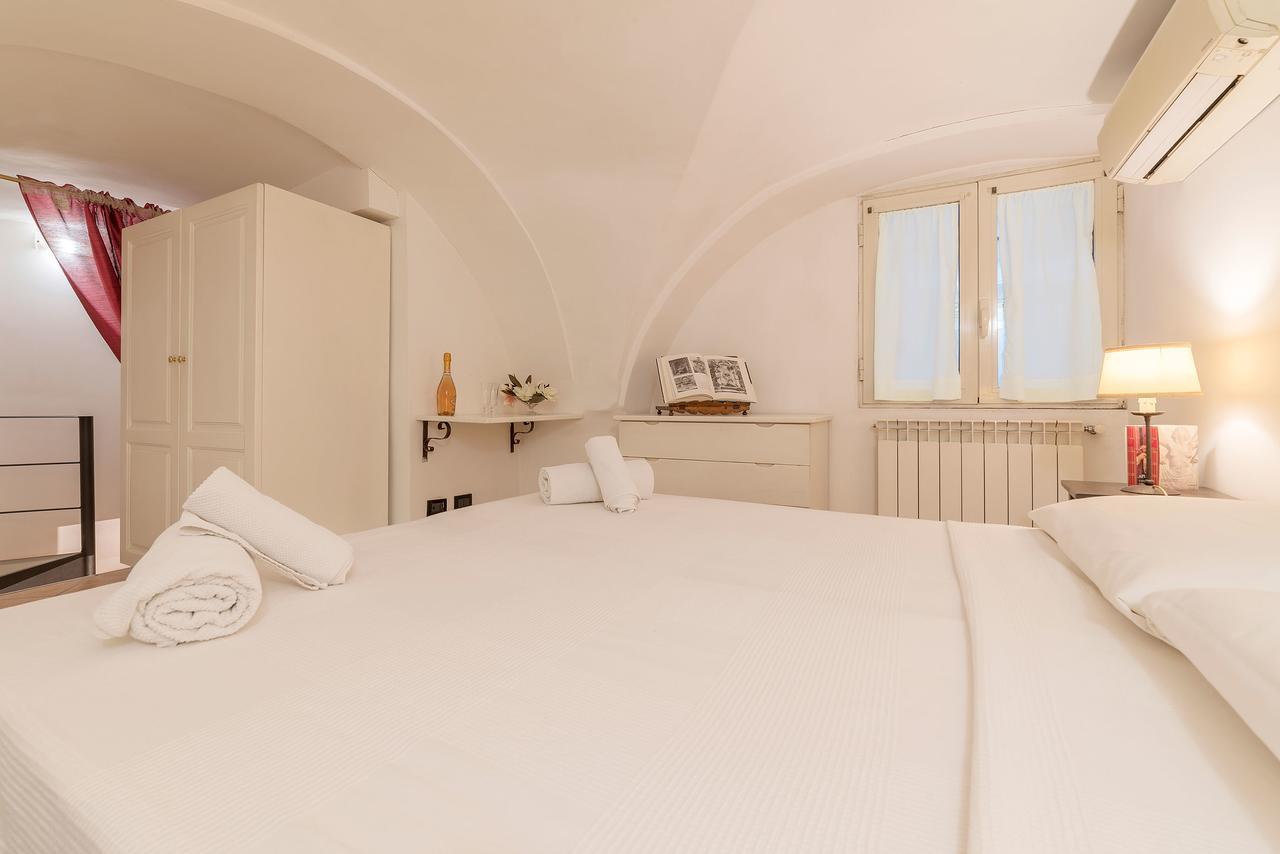 Sweet Little Suite Near Pantheon Rzym Zewnętrze zdjęcie